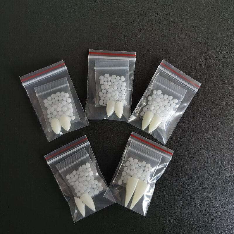 1 Pairs Halloween Vampire Fangs - Image 13