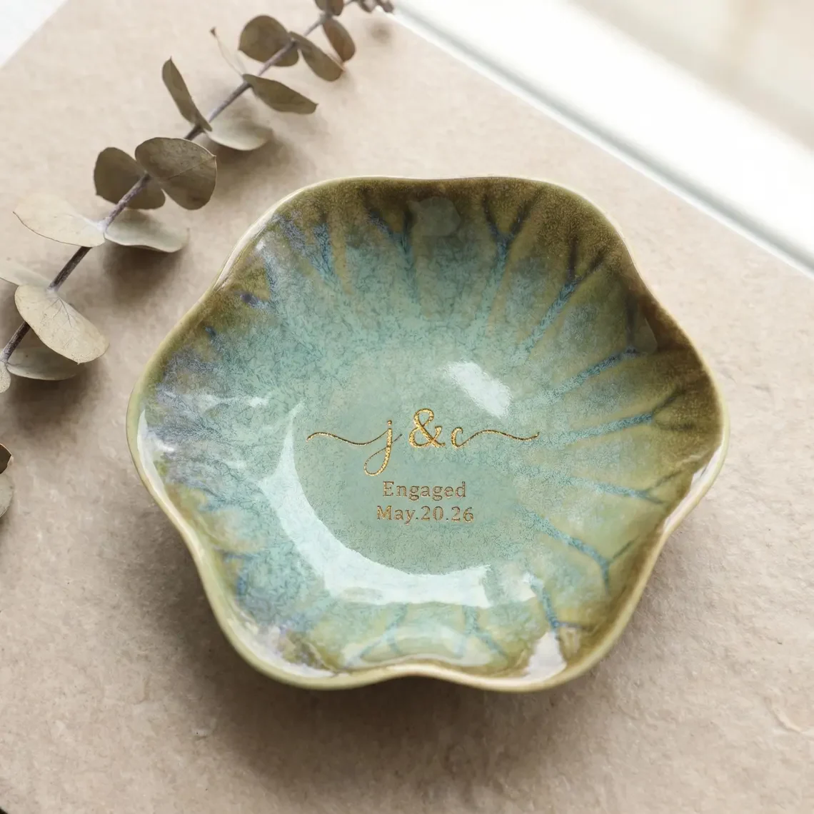 Custom Ceramic Engaged Ring Tray For Mr and Mrs TH10 170355 - Image 10