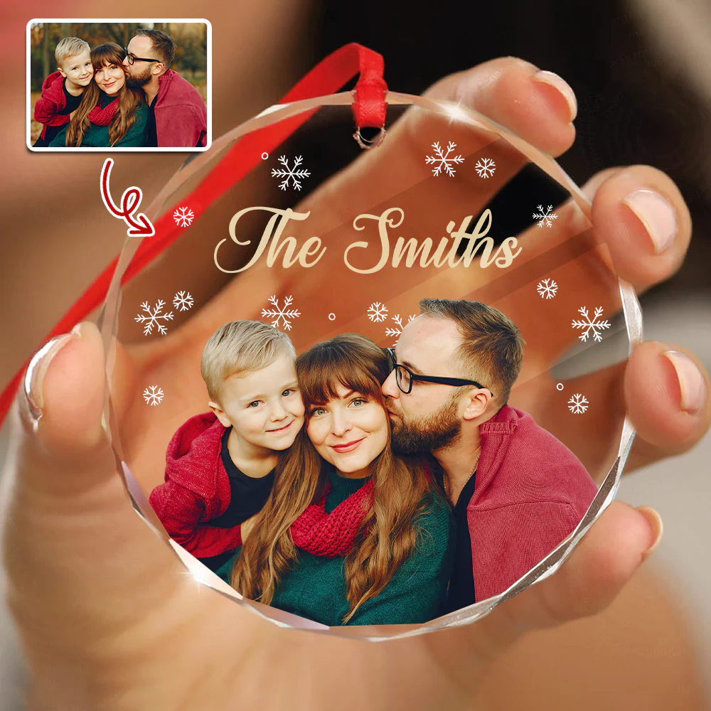 Custom Family Photo And Name Glass Ornament For Christmas TH10 894757 - Image 4