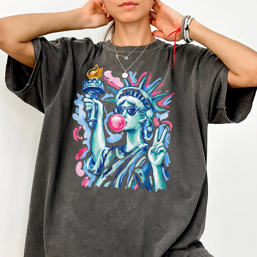 Preppy Statue of Liberty Blowing Bubble Gum, 4th of July Comfort Shirt TH10 170177 - Image 2