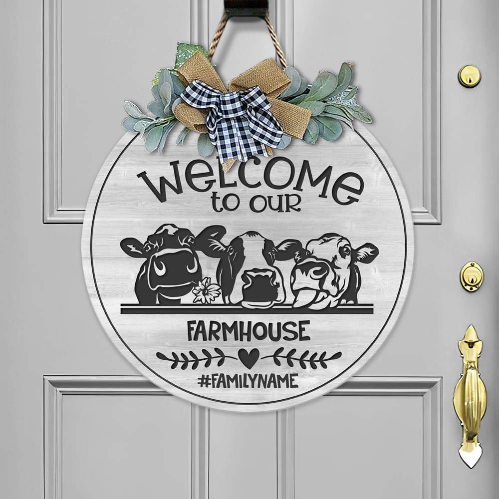 Welcome To Our Farmhouse Wood Sign, Farmer Gift, Round Wood Sign HN590 - Image 3
