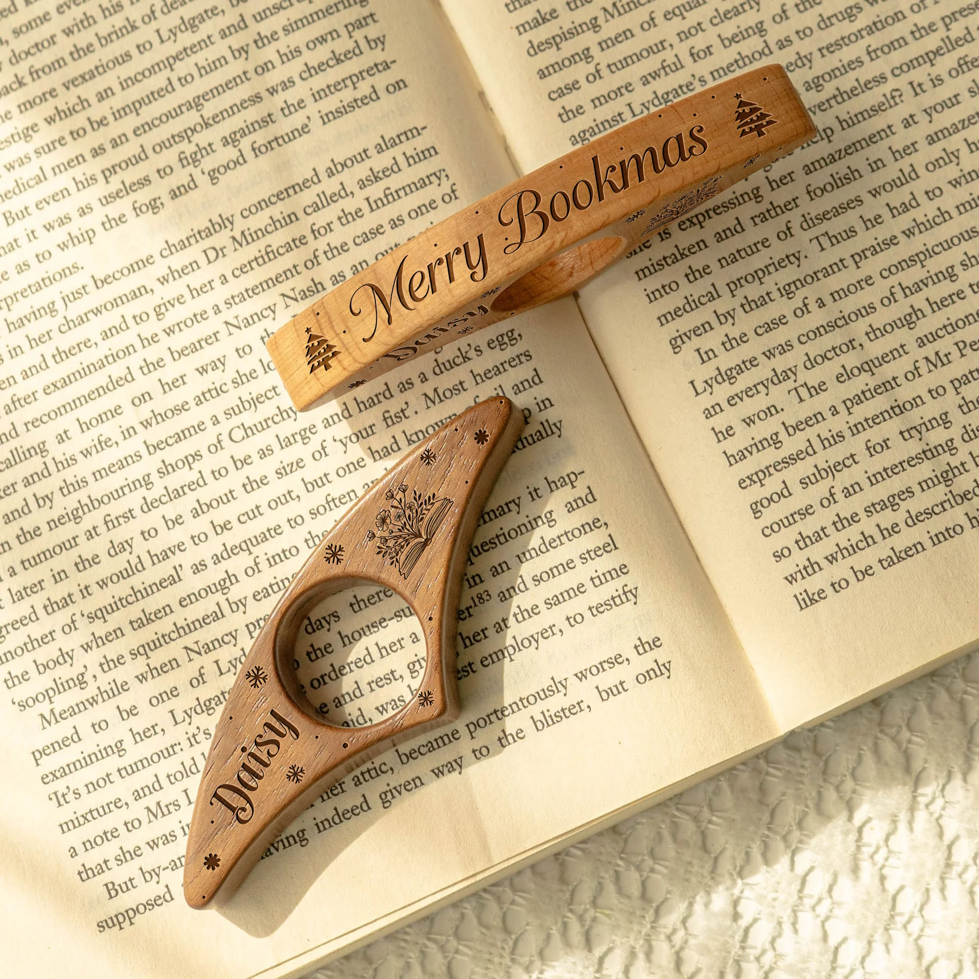 Merry Bookmas - Personalized Book Page Holder Christmas Gift For Book Friends CH07 899554 - Image 4