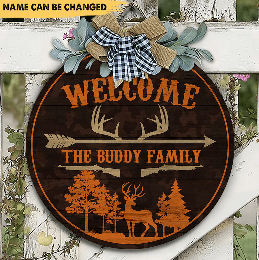 Welcome To Hunter's Home Hunting Wood Sign, Hunting Gift, Round Wood Sign HN590 - Image 2