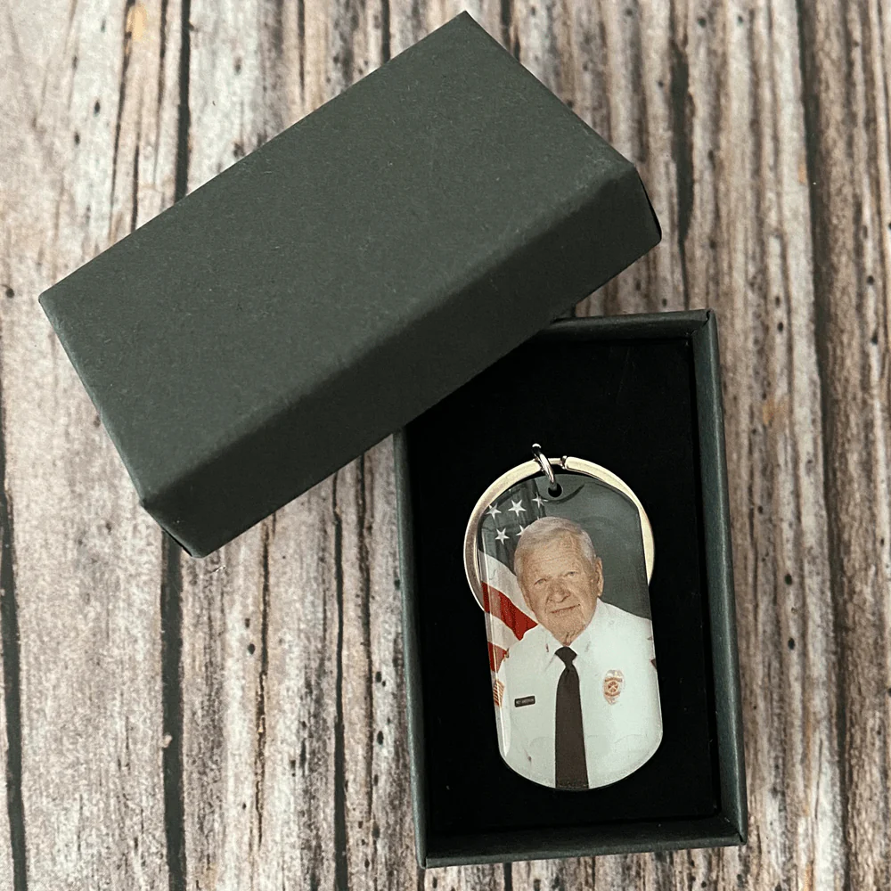 I'll Hold You In My heart Until I Can Hold You In Heaven Memorial Family Keychains - Image 3