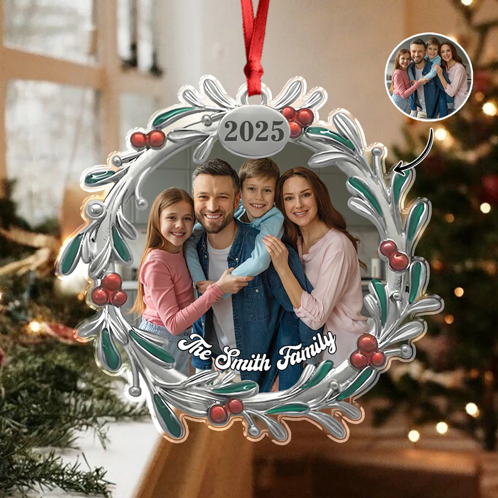Custom Family Photo 2025 Christmas Wreath Acrylic Ornament LM32 897389 - Image 7