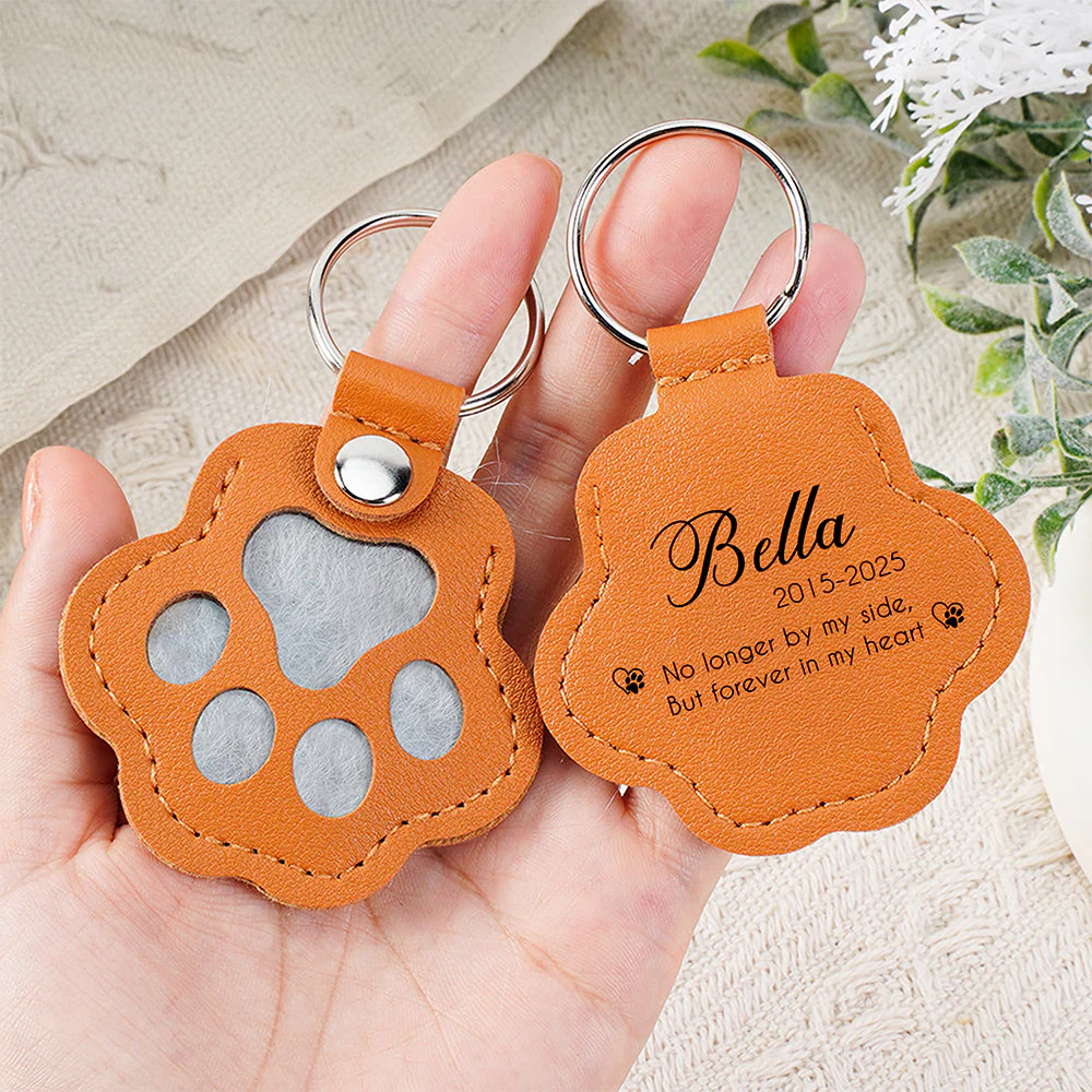 Custom Name Forever In My Heart Memorial Leather Paw Keychain LM32 895731