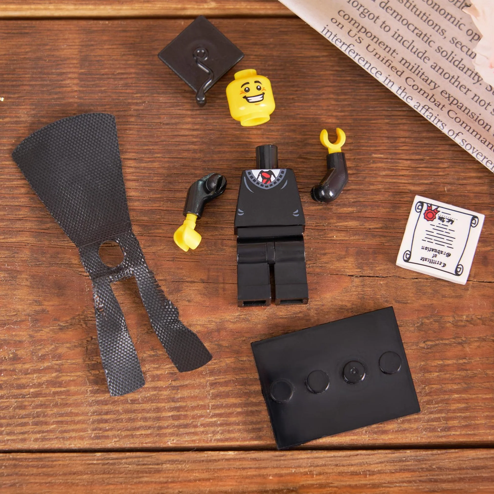 Personalized 2026 Graduation Building Block Family Figurines - Grad Gifts For Him & Her HO82 901620 - Image 9