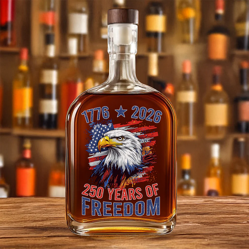 America Semiquincentennial 250 Years Of Freedom Whiskey Bottle CH07 896704 - Image 2
