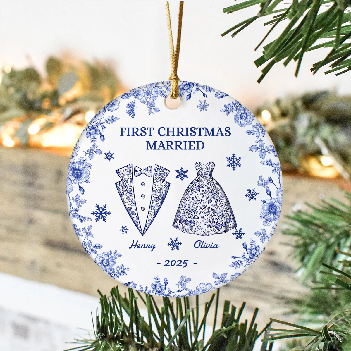 First Chirstmas As a Mr Mrs Personalized Circle Ceramic Ornament Christmas For Husband Wife CH07 896940 - Image 6